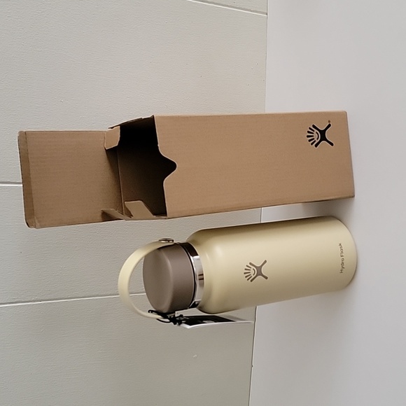 🆕️ Hydro Flask Limited Edition Beech 32oz Whole Foods Market Exclusive - Picture 1 of 7